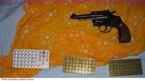 handgun and ammunition © SW